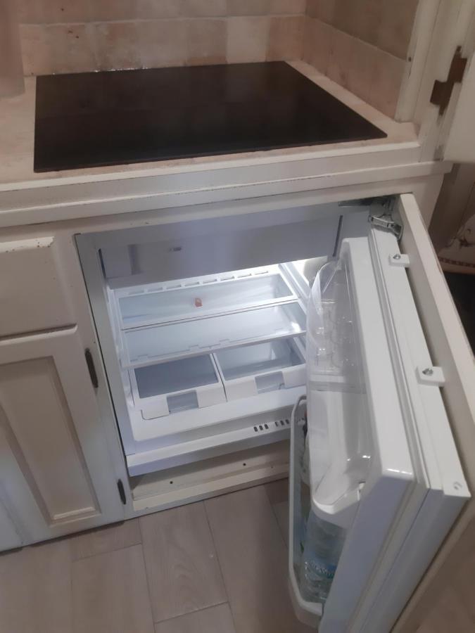 L'Oleandro Casa Vacanze Lägenhet Nettuno Exteriör bild